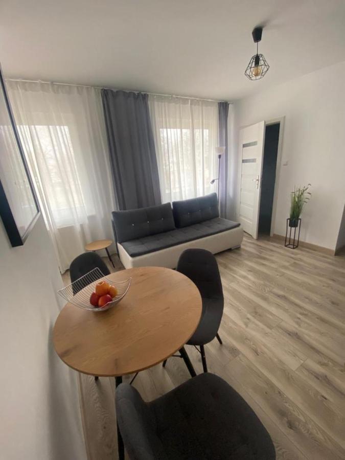 Apartamenty Zatorze เลชโน ภายนอก รูปภาพ